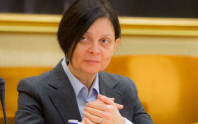 SOS: nežabotas institucijų smurtas prieš moteris!